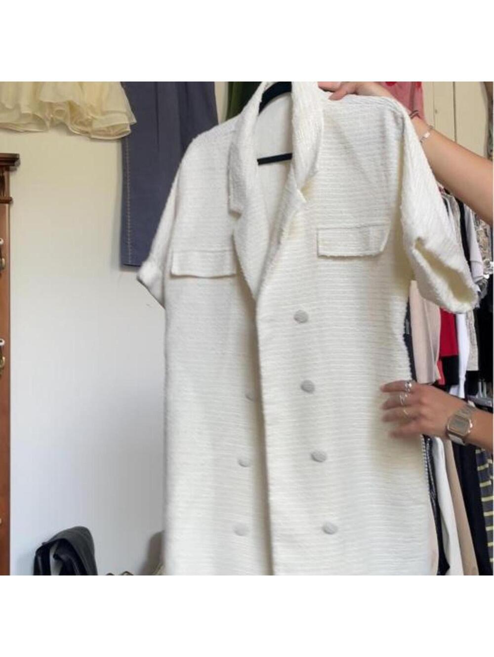 Zara white tweed dress with pockets and buttons. Size S